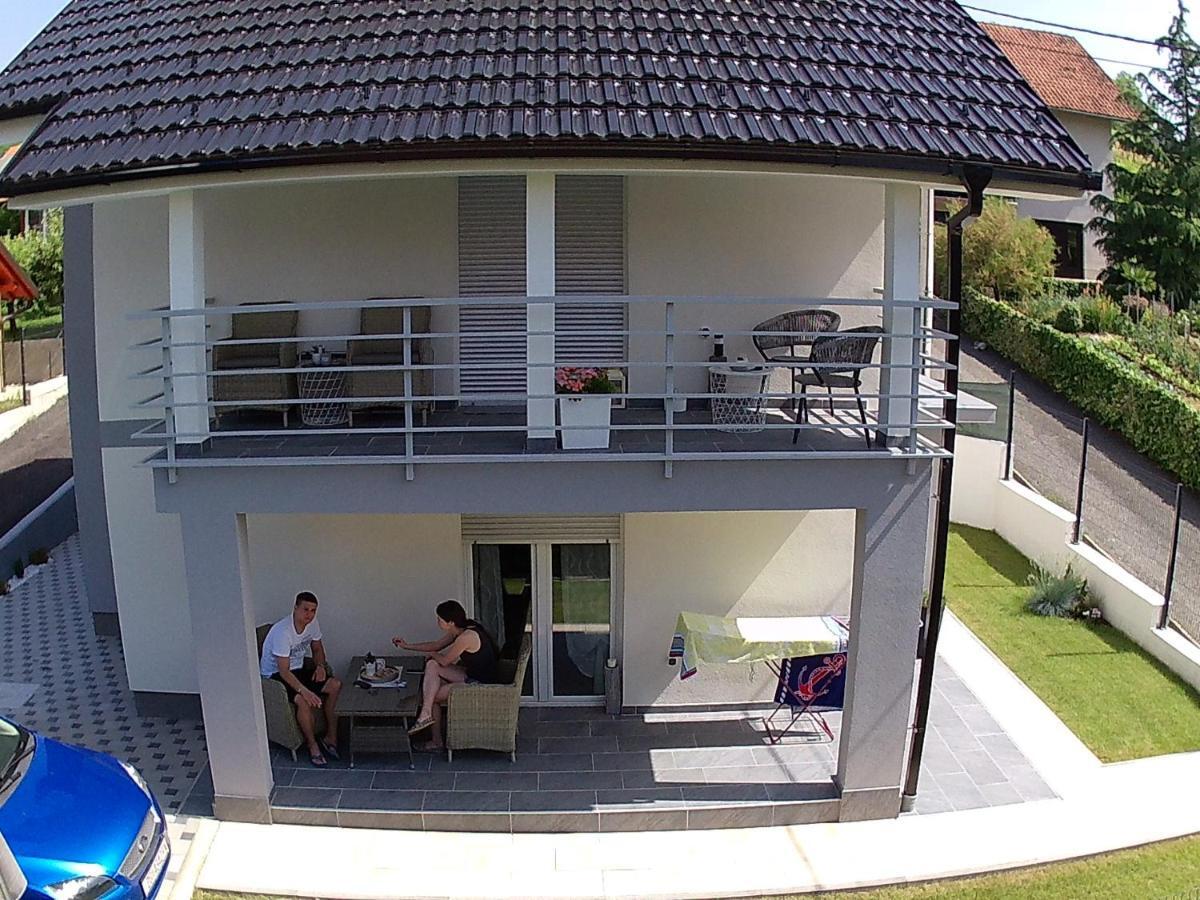 Aqua-Tuhelj- Sky Apartamento Tuheljske Toplice Exterior foto